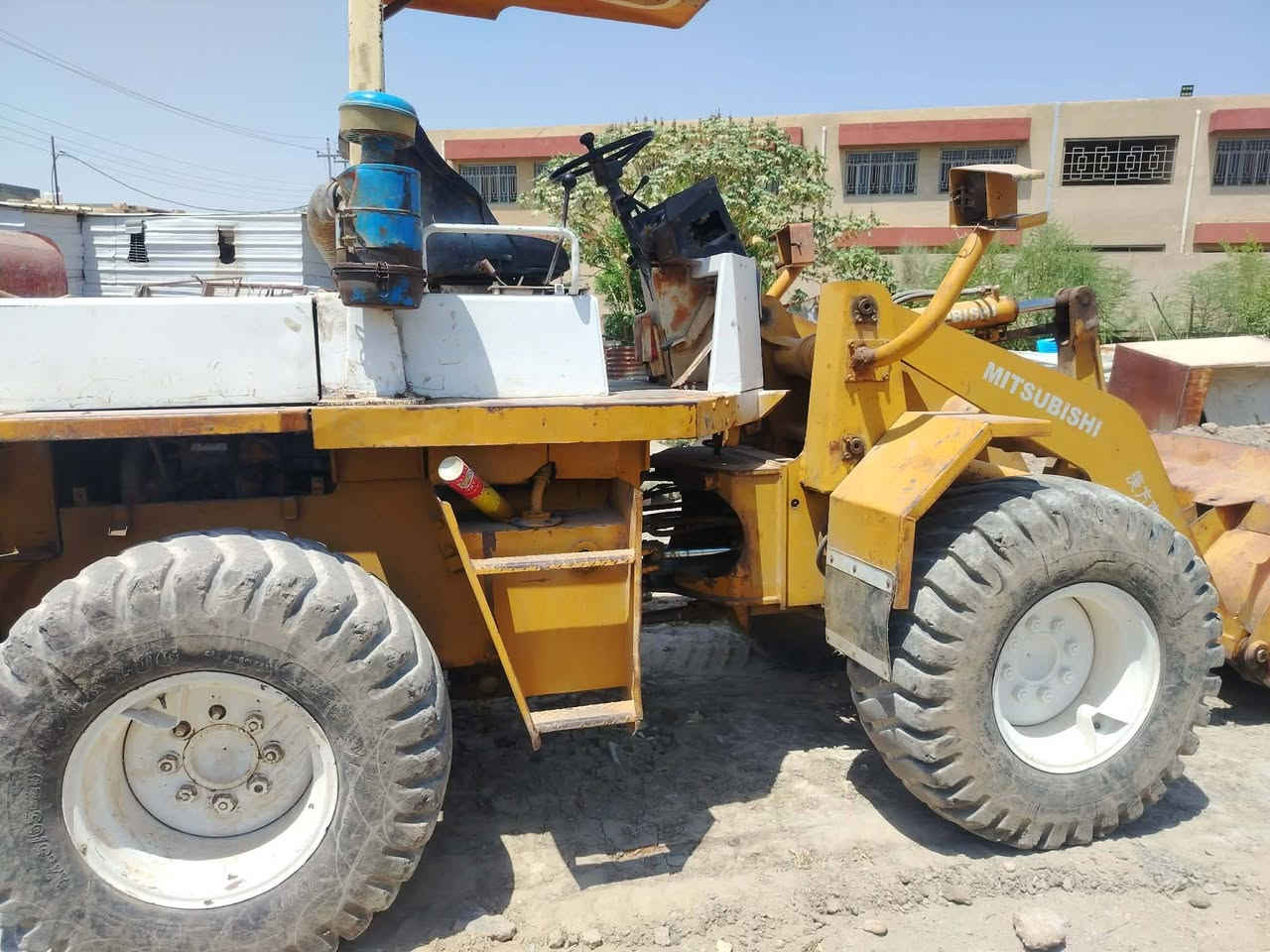 سلام عليكم للبيع شفل مشبوشي بطه حجم٥٠٠ رقم كربلاء موديل ٩٦/مكان بابل مسيب***********
