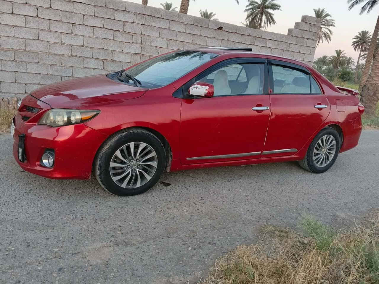 كورلا ٢٠٠٩ أمريكي ضررها طرف الدعامية الامامية فقط
بيها كلير صفحة السايق أثر جراد بدون معجون وبدون دواخل 
كلها ليبل واحد 
كير محرك كهربائيات كلها شغاله 
تخم تاير 
مكاني بغداد ابو غريب 

***********

#السعر_٩٠_وبي_مجال
