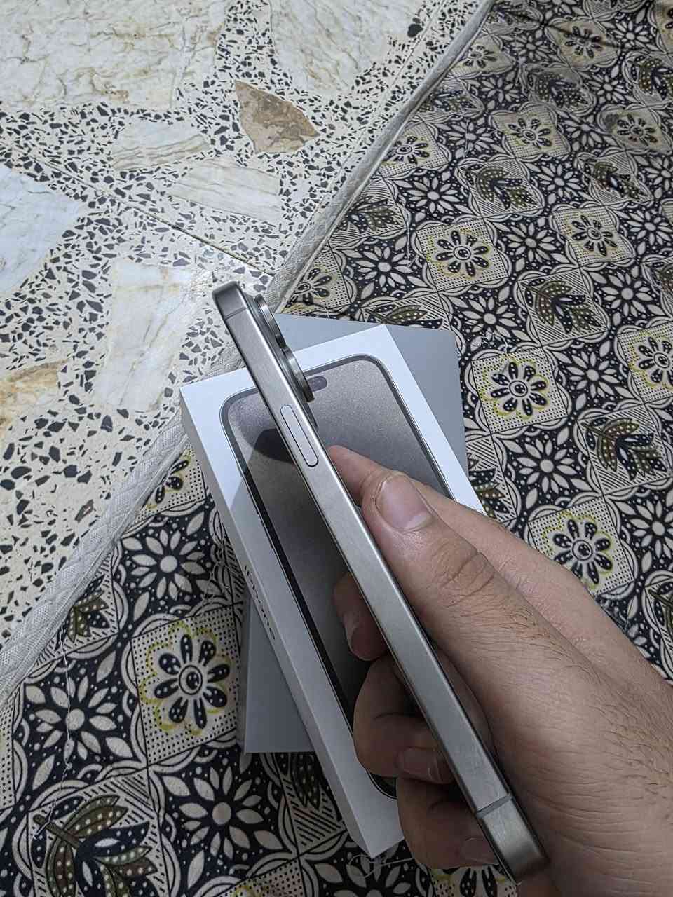 ايفون 15 برو ماكس • ٥١٢ • بطارية ٨٦