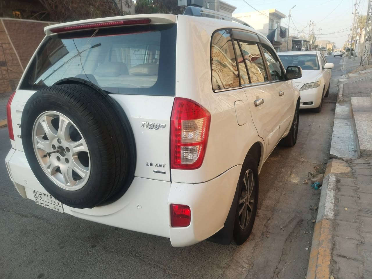 السلام عليكم شيري تيكو رقم بغداد موديل ١٢ شكل ١٣ مكفوله من الصبغ والتبديل والضربه فقط بيها بارد في الجاملغات الاماميه فقط ماشيه ١٢٢ السعر ٥٣ وبيها مجال وهذا رقمي *********** مكاني محافظه واسط الكوت مركز المدينه
