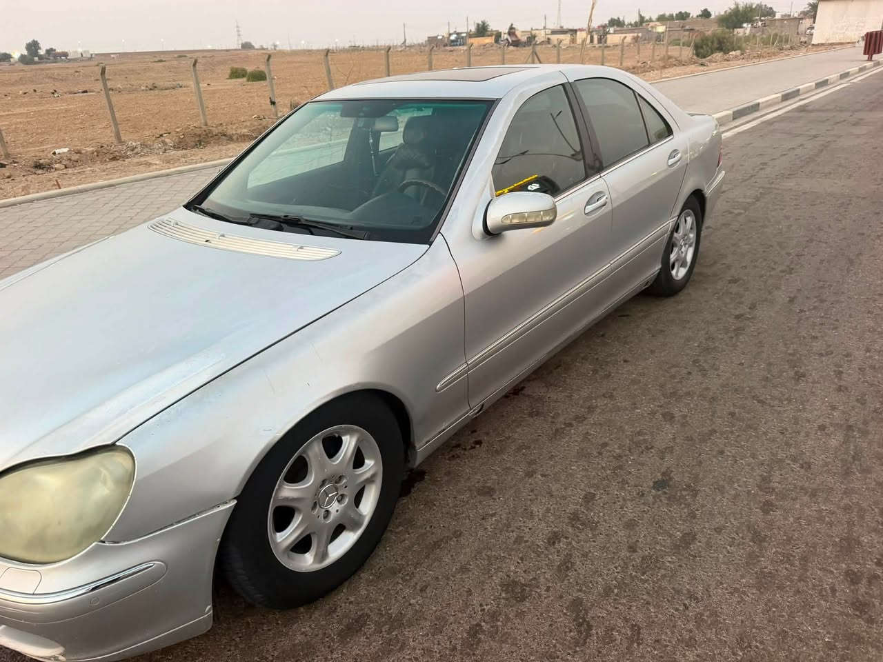 السلام عليكم
‏Mercedes-Benz 
‏S-320
-------------------------------------
#رقم الهاتف : ***********
مكان السياره / البصره الزبير
السعر 85وبيها مجال قليل
------------------------------------
سلام عليكم 
  للبيع والمراوس مرسيدس غواصة موديل 2000اصل حجم 320 رقم بصره اصولي بأسمي  
مواصفات
1_ بصمة⁩
2_محرك+كير مكفولات ⁦⚔️⁩
4_كروز سرعة🔒 
5_ سلايد رؤف طكتين  ⁦⚔️⁩
6_مراية داخلية+جانبة عاكسة ⁦🔍
8_ ستيرن كهرباء ⁦🖥️⁩
9_ كشنات جلد كهرباء 
11_ كشنات خزن ميموري 3 وضعيات  
14_شاشة اعطال💬
15_داخل جلد اسود
16_لايت زينون💡
17_تحكم استيرن 
19_سيستم ايرباكا
