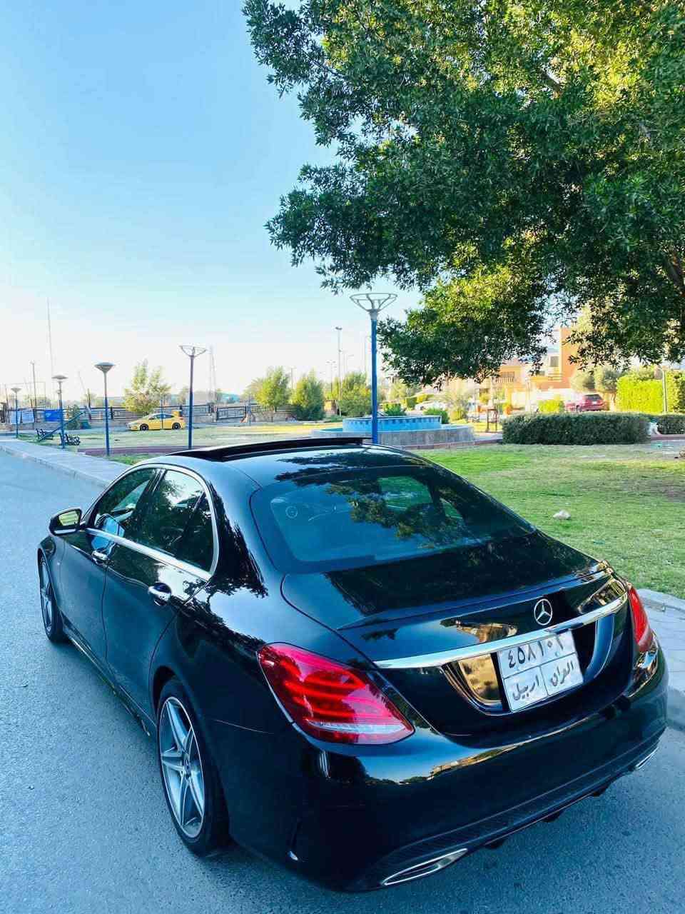 سلام عليكم
مارسيدس C300 موديل 2017
رقم جديد اربيل مبدله و باسمي
Amg kit بلادي
مواصفات المارسدس معروفه 
بانوراما
ستيرن طيارة
كشن رياضي
تحكمات
تبريد امامي ٥ قطع و خلفي قطعتين ٧ سرعات
اشارات ترحيبية زرقاء
كشنات تحكم كهربائي و خزن ميموري
انماط سياقة ايكو و كومفورت و سبورت و سبورت بلص و اندفجول
و مواصفات كلش هواي بعد
ماشية 170,000 km
حادثها موضح بالصورة 
و بيها صفحة سايق كلير 
دعامية خلفية مصبوغة
السيارة جداً مريحة 
حاولت اكتب كل التفاصيل حتى يكون عدكم علم بلكشي
للتواصل ***********
السعر 167$
