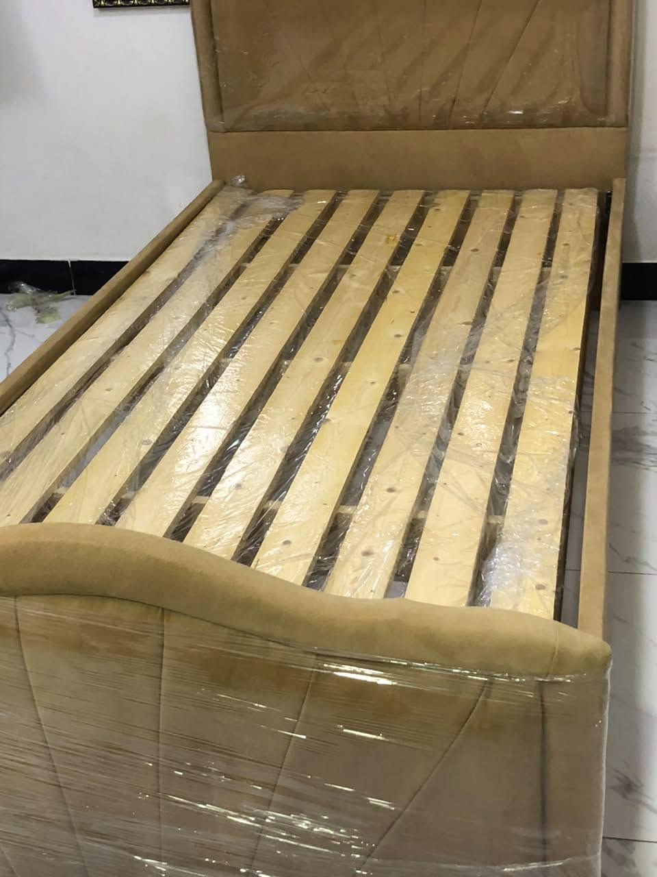 جربايه نفر جديدة ممستعمله 
السعر 150 وبي مجال 
مكان غزالية 
***********
