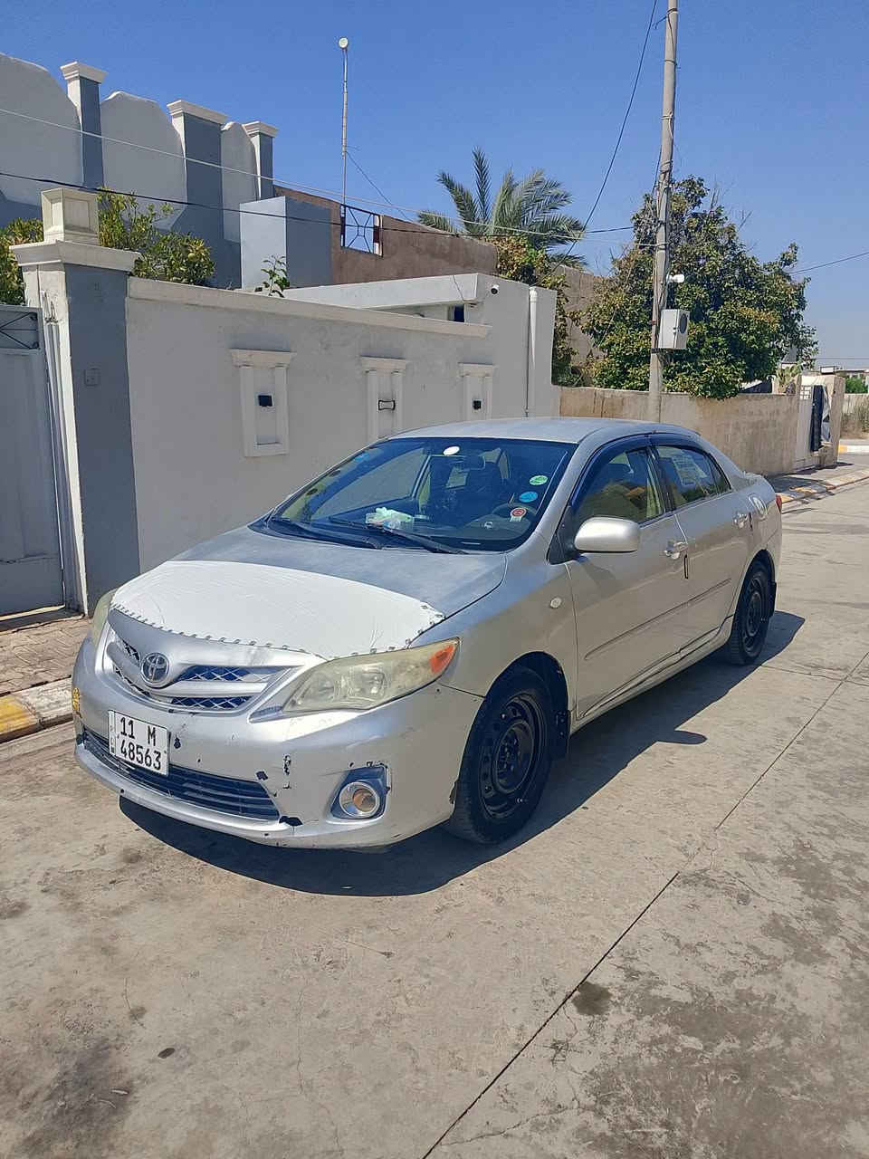 السلام عليكم 
كورلا للبيع السعر 74
 مديل 8 خليجي محدث 13 رقم بغداد الجديد تحويل مباشر كير مكينة كفالة تبريد شغال بس منقص غاز حدادية 50/100 ضرر جامرلغ امامي بدون دواخل وبيها طخه بجنطة بدون دواخل شواصي وتكم مكفولات بيها مكانات صبغ ابيع حزام سيارة حلوة وجاهزة كبل لشارع كهربائيات وشاشة كاملة وجاهزة تراي وين ميعجبك مكاني ديالى السعدية ***********
