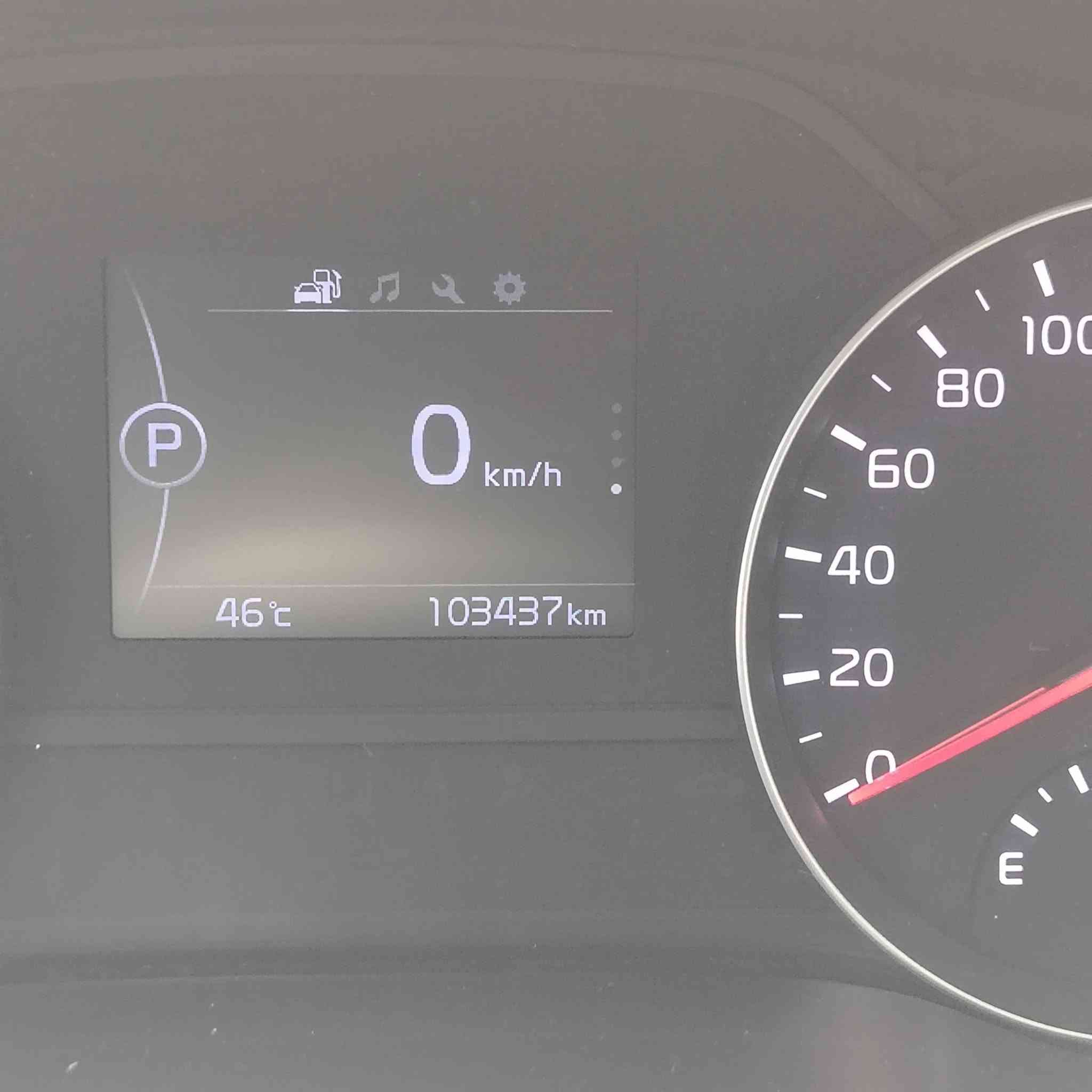 السلام عليكم.. سبورتج موديل 18 خليجي فول مواصفات ماشيه 105 رقم بغداد بأسمي مكفوله من الصبغ بيه بارد ع كد شبر تحت قبق البانزين.. سياره بنوراما كشنات كهرباء تبريد بيانو بصمه جنطه كهرباء بصمه أبواب سايد بريك دكمه مخارج يوبي اس زراكات لايت مري شفط تبريد قطعتين حساس خلفي امامي كامره داج كام امامي السعر 185 وبيه مجال العنوان بغداد ***********
