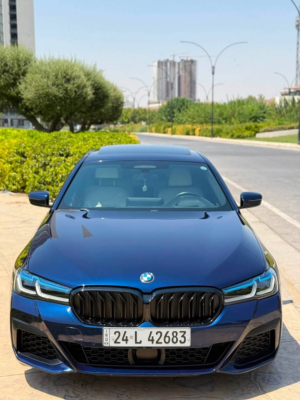 ‎   سلام عليكم
Bmw  540i   
                                                                    موديل 2022 
‎ وارد المانی ظمان دولي 
‎مواصفات فول فول  1/1           
‎ داتاشو xdrive 
‎داخل دیزاینوو 
‎کوشنات ٧٠٠ تبرید و تدفی 
‎ باب و سندق شفت 
Harman kardon   سماعات  
‎تبرید مرکزی ئوتو پارک رادار کبیر 
‎ تایر ورا متحرک عل ستیرن 
‎داخل بیجی ئیم بلادی 
‎ هوای مواصفات  
                                                           ماشي 70 الف مايل 
                                            سياره بدون حادس بدون سبخ 
‎مکانین سغیر pdr   بس 
                                  سعر سیارە 388$ و بی مجال بصیط 
                                مكان سيارة اربيل - معارظ شارع 40 م 
*********** 📞

