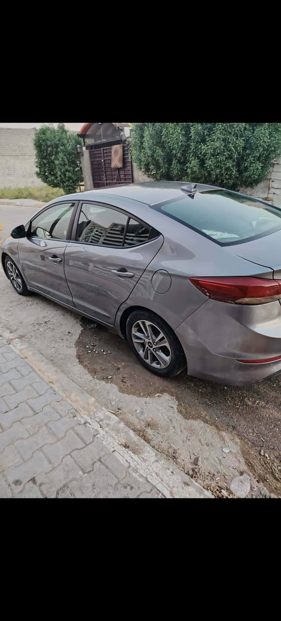الانتره موديل 17 امريكي بيه 4 قطع صبغ بدون دواخل محرك كير تبريد خير من الله بسمي جاهز السياره خير من الله مكاني بغداد رايده 102 بيه مجال ***********
