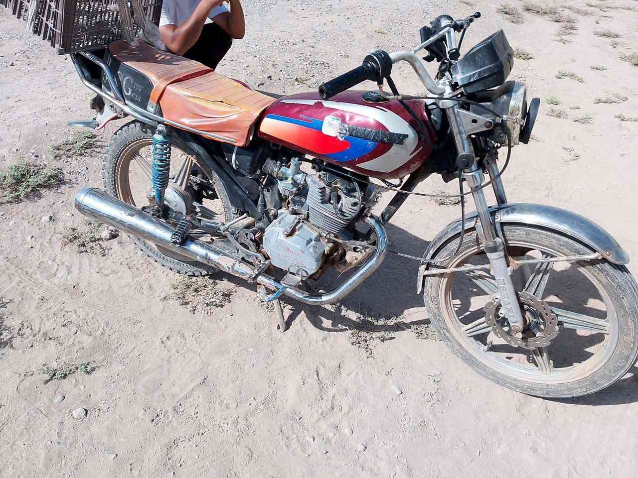 سيفان للبيع سعر 225 بي مجال حك جيه شغاله خير من الله اوراق  كامله عنوان بهرز _ ابو خميس *********** واتساب موجود
