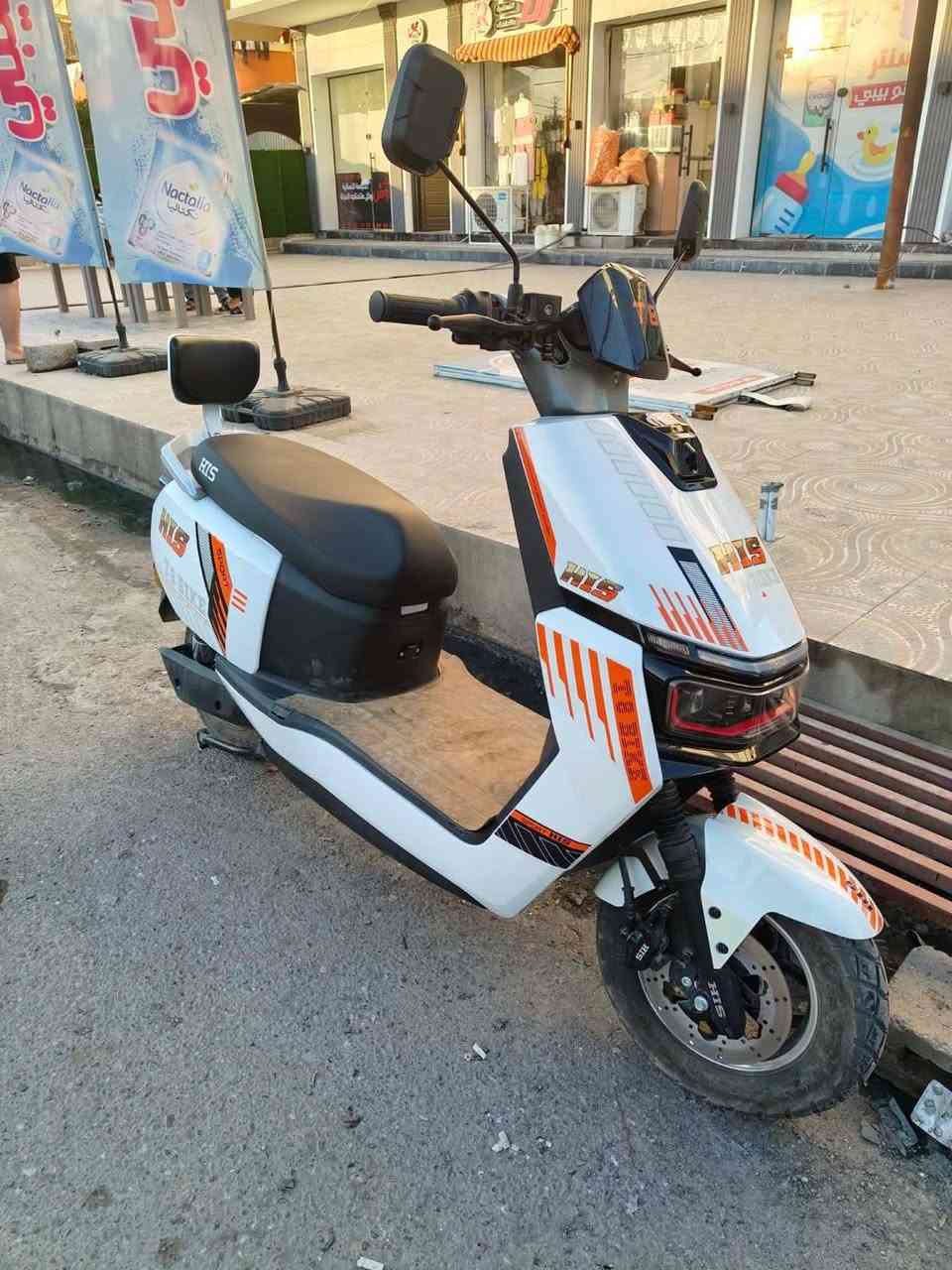 ماطور شحن للبيع كلو شرط نضافه وبطاريه السعر 900 مستخدم قليل بي مجال للشراي للاتصال على الرقم *********** واتساب
