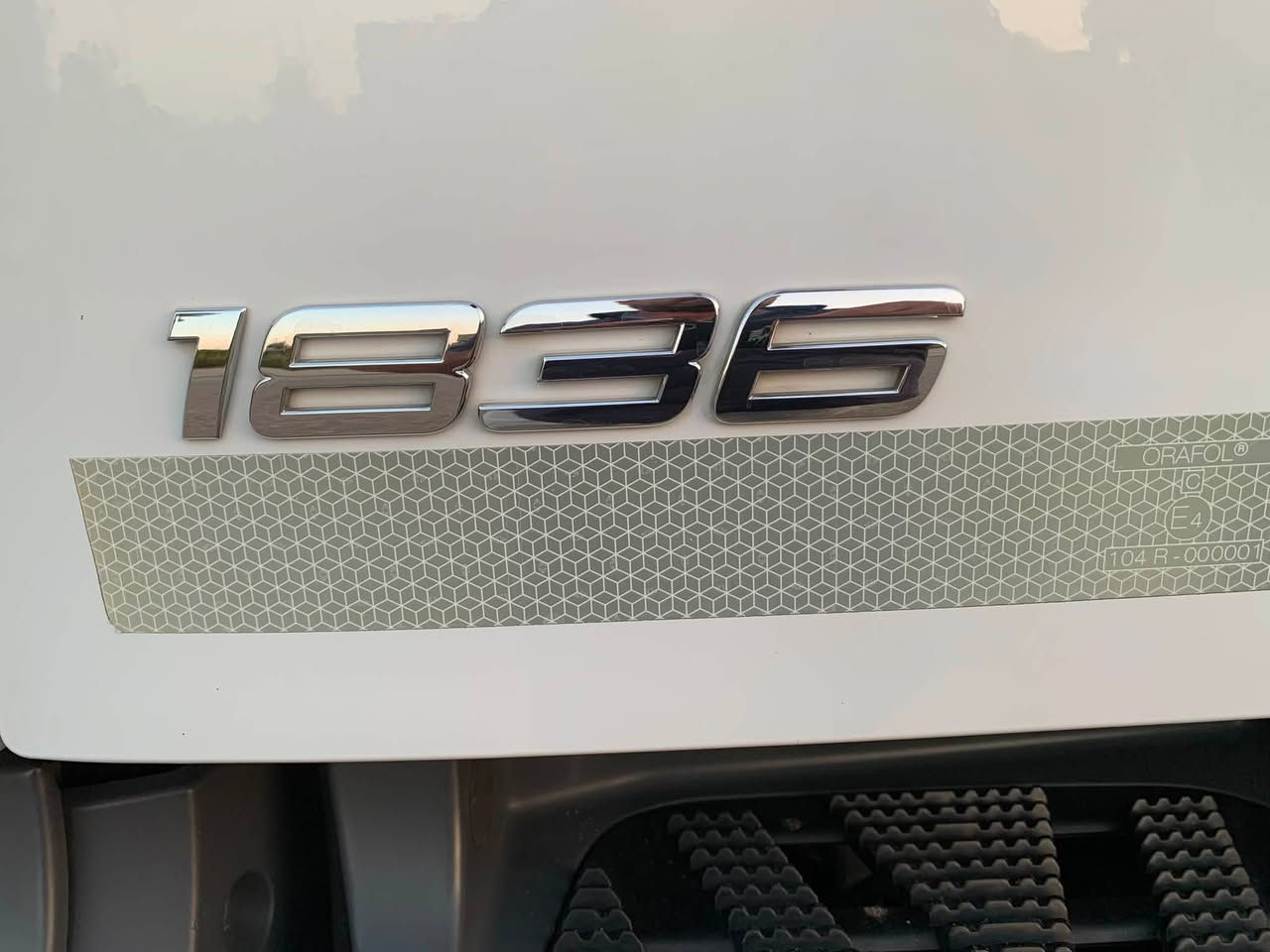 ‏Mercedes-Benz
وحش براد مديل 2018 
ماشي 770 الف
مواصفات فول رتايدر 5 طكات
حجم 1836 محرك 470 
حجم براد 1200 تجميد
طول 850 سم ارتفاع 225 سم من داخل
سمك حافظه 6 سم 
رقم اربيل مرقم جديد
عنوان كركوك
*********** ☎️ واتساب
*********** ☎️
