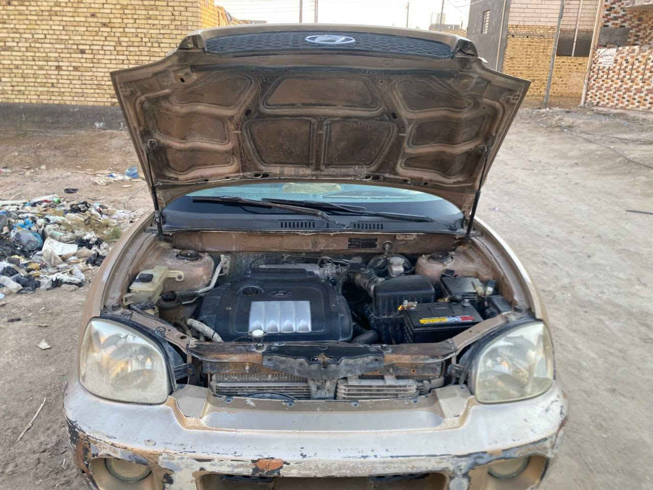 لسلام عليكم جيب  سنتافيه 2002 مكينه كير زينات وحدايه  وتواير كهربايات شغالات كلهن بدي شوف تحويل بسم راعيه تحويل رقمه بغداد سنويه نافضه ب2022 سعره 40وبيه مجال مكان ناصريه مركز ***********
