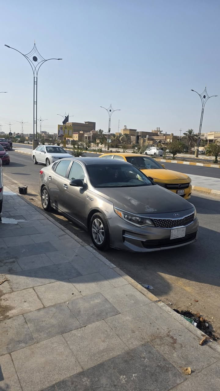 سلام عليكم كيه اوبتيمه 16
وارد امريكي سياره جاهزه 

تبريد حداديه تخم تاير جديد 

مكينه 2400،،، طابوكه توني شادلهه شرط لاتنقيص ولاتبخير 

كير كفاله الستفسار التصال على الرقم 👇،، ذي قار شطره 

السعر ب107بيهه مجال 

***********
