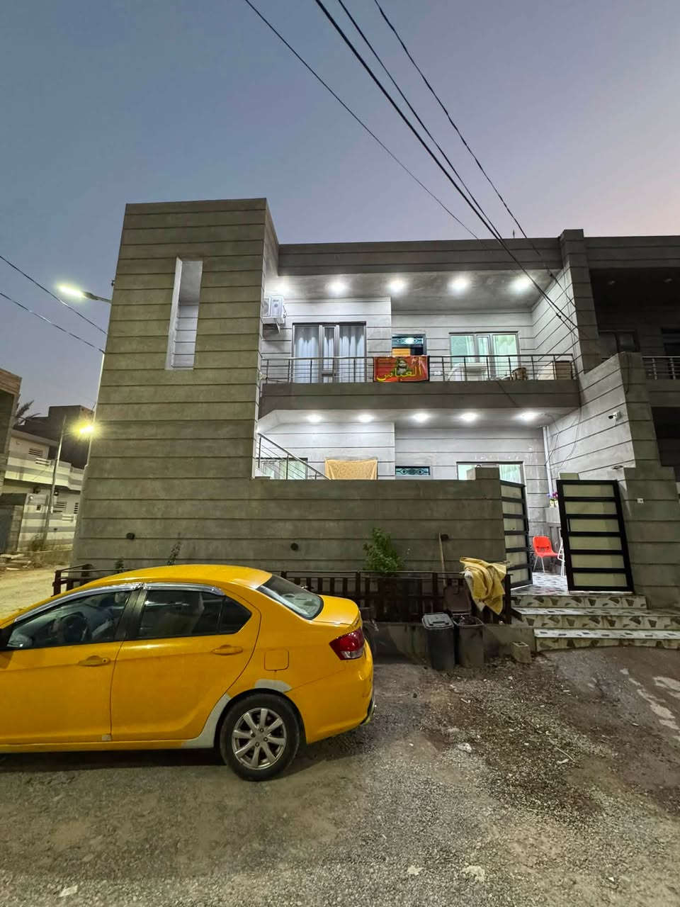 ✅دار  للبيـــــــع// ركـن طابقين حديث بناء 2026 في  داره كوناره بسعر مناسب  ✅ 
 
🏗️📍المــــــــوقع// داره كوناره _ فرع داخل المخبز   _ او خلف محل ابو الانشائيات

✏️المســـــاحة/ 100م مربع / طابـــــــو زراعـي

🚩 الدار  ؛؛  طابق الاول ( غرفة نوم _ صحيات خارجي _ استقبال مطبخ _ هول داخلي _ طرمه 

الطابق الثاني // غرفة نوم - مطبخ حار  معزول -هول - 

🏳️ موقع رائع   _  بناء جديد

السعر // 68 مليون وبي مجال 

🏫📚نستقبل جميع عروض البيع و ترويجها بإعلانات 

للمزيد من التفاصيل الاتصال او المراسلة خاص  ***********
 📍موقع المكتب  📌 خانقين - المزرعه
خلف جامع الهدايه
