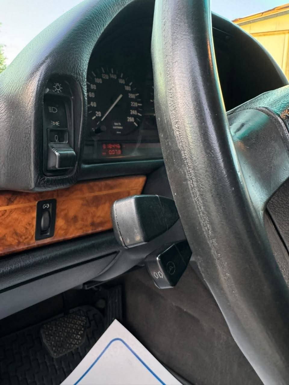 Bmw 740i v8 1992 
بيع فقط ***********
السعر 80$ بيها مجال 
العنوان بغداد الجادرية 
غبر متواجد خاص
