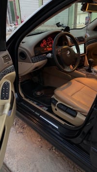 بي ام دبليو E39 • ٢٠٠٢ • مكينه 525