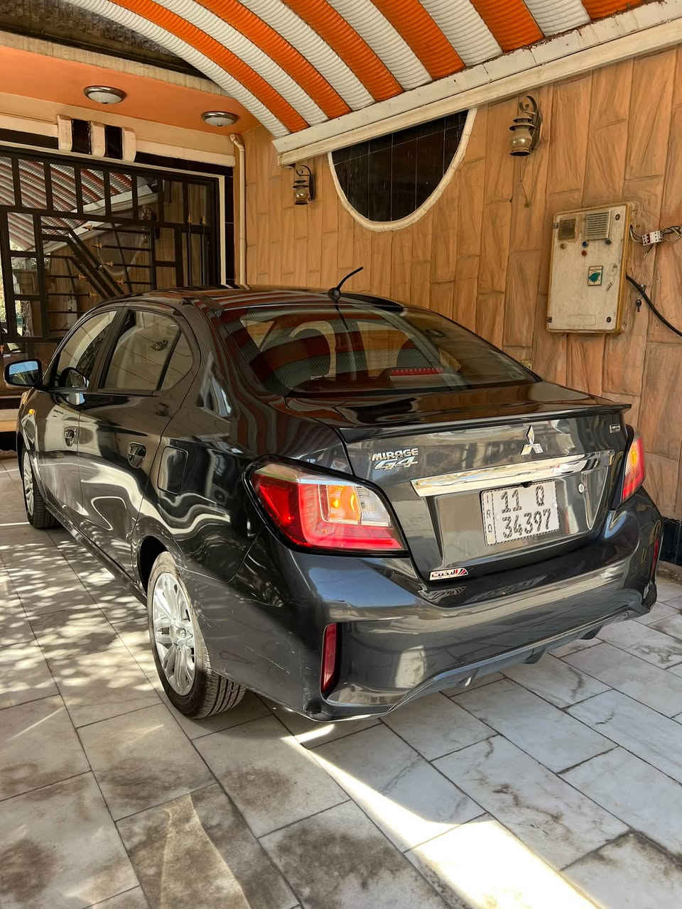 بيع او مراوس 
2024 MITSUBISHI MIRAGE, G4 LE 
بدون ايرباك بدون دواخل بنيد سطحي فقط
ماشيه 36 
رقم بغداد باسمي 
جديده ونضيفه وجاهزه من كلشي 
مكاني بغداد 
سعرهه 97 مجال بسيط بعد المعاينه
رقمي ***********

