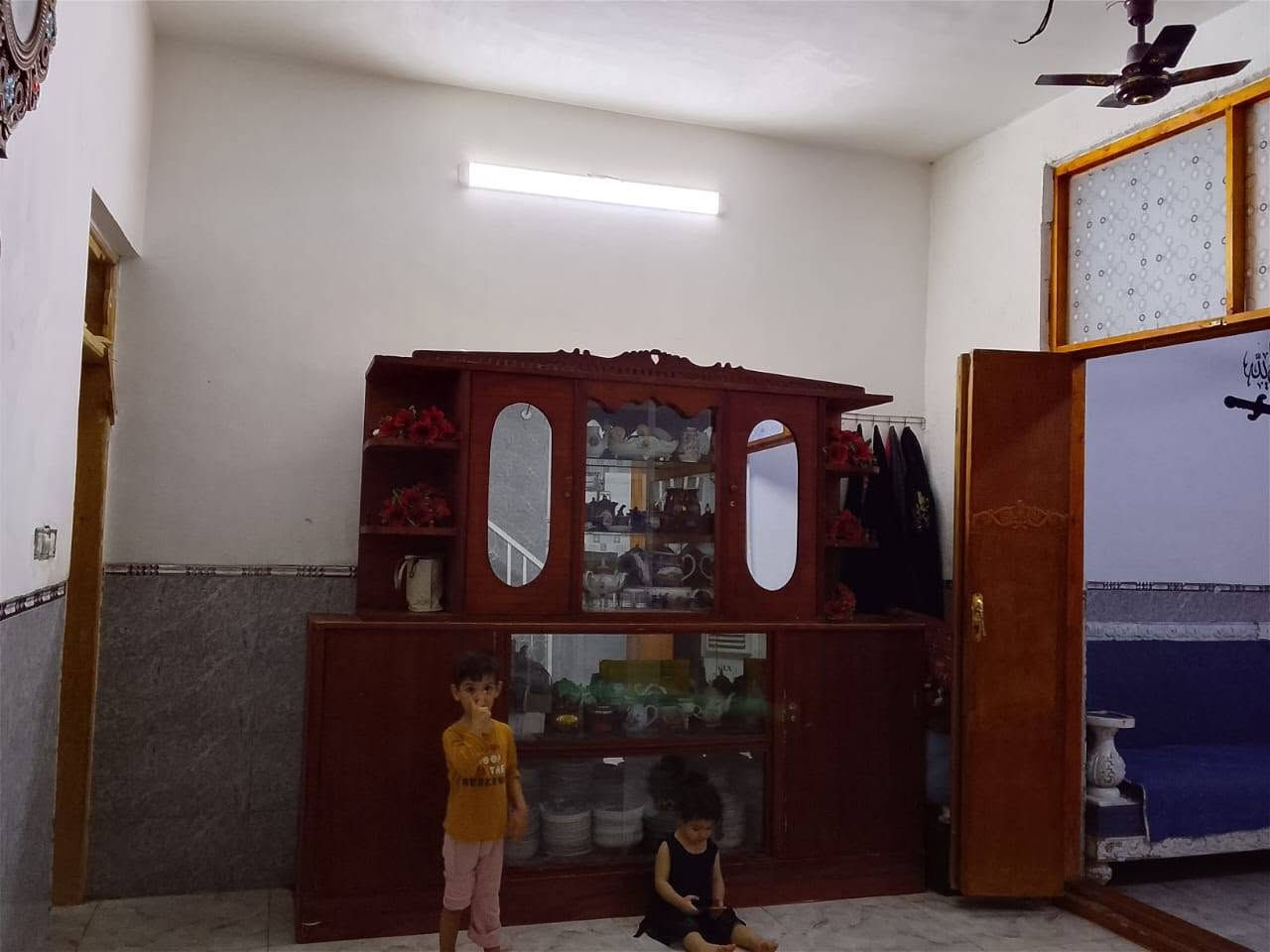 للرهن زراعي ١٠٠ م طابقين خلف التجاري مقابل جوهرة العرب للاستفسار ***********
