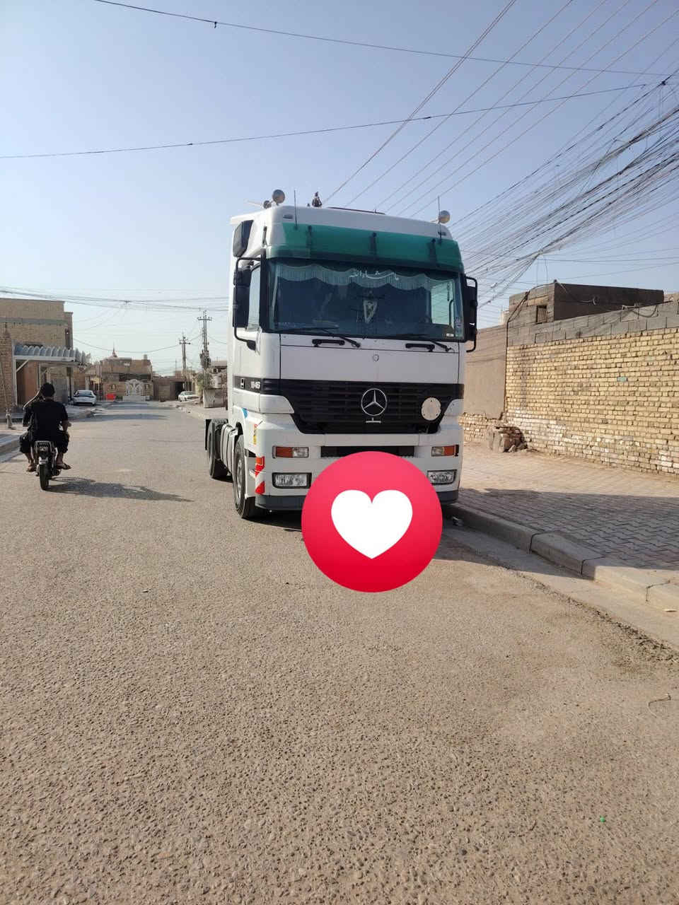 سيارة • موديل ٢٠٠٣ • بصرة