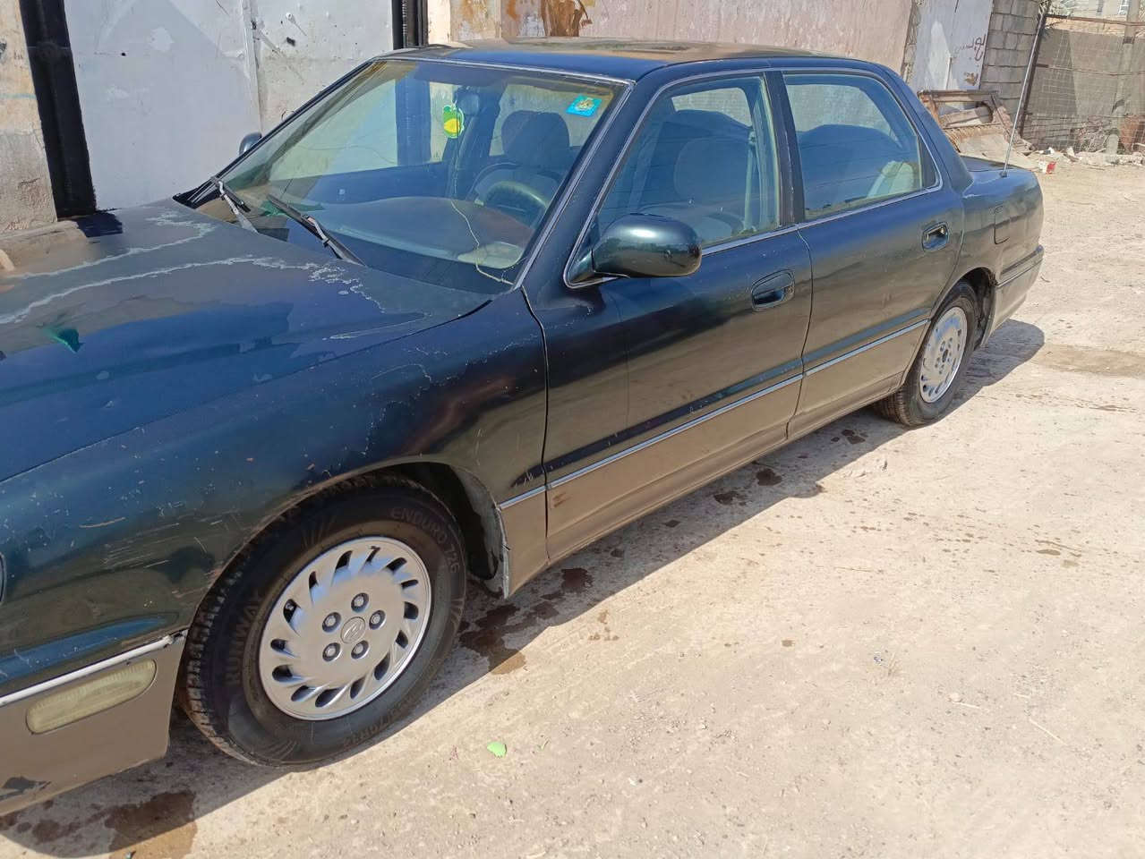 هوندا كراند رئاسي موديل 1997 رقم ديالى انكليزي شرط التحويل 
كير ومكينة سوناتا تو  ب25 ورقة وببها مجال ***********
