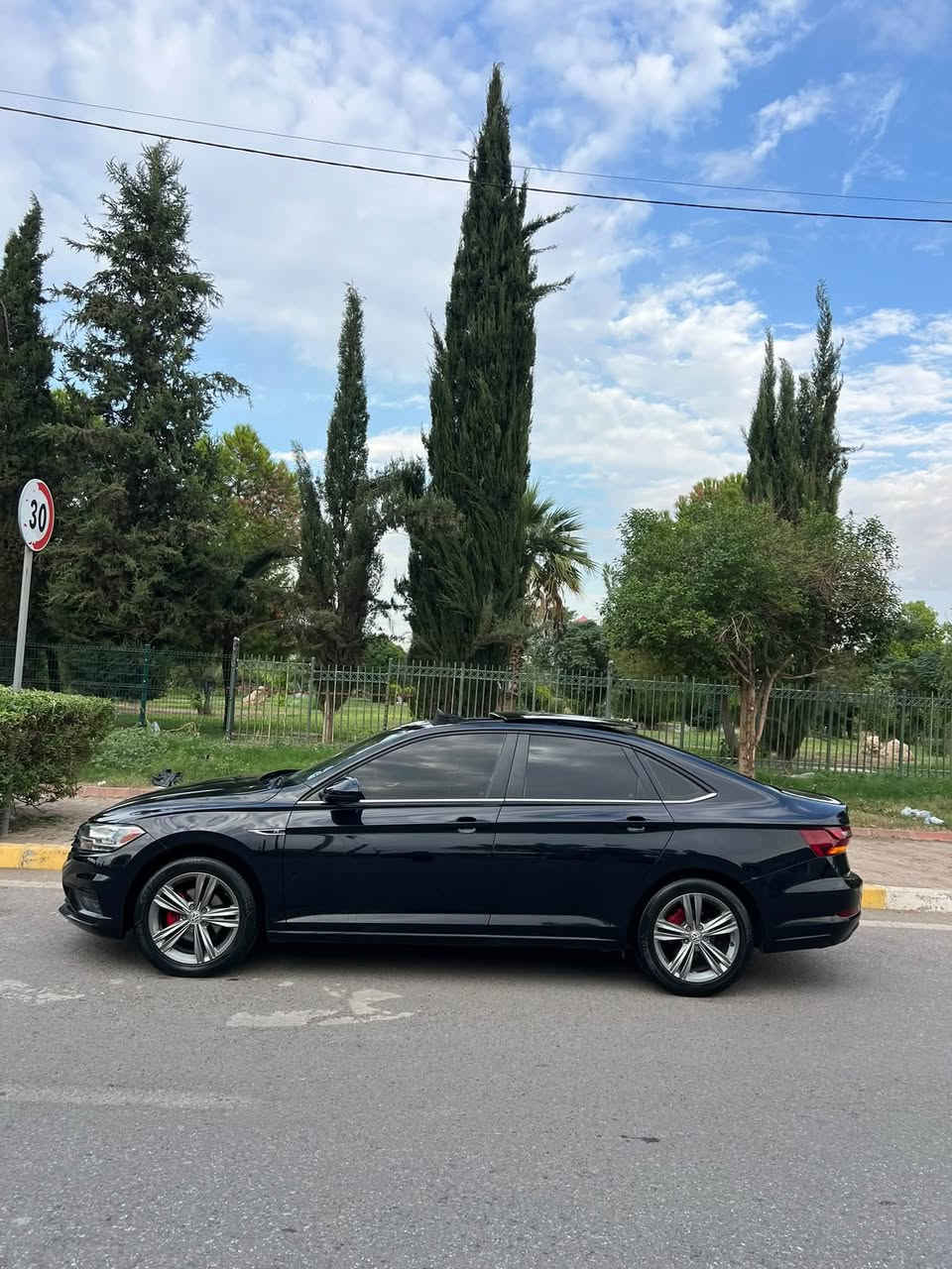جيتا R لاين • ٢٠١٩ • ٣ قطعة صبغ