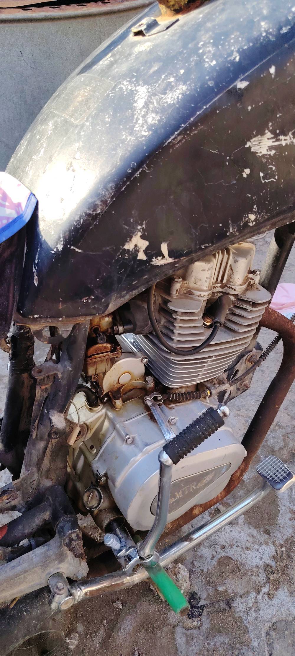دراجه أدوات جونده شغاله دك هندر او اطلع وين متريد مكينه MTR نضيفه السعر 225 العنوان القبله
***********