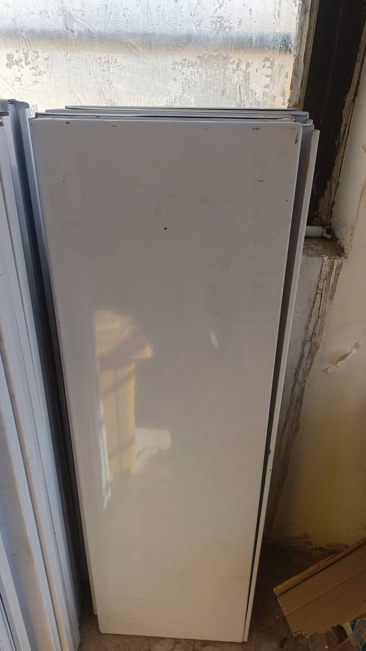 رفوف حديد  للبيع العنوان اللطيفية حي السلام *********** ‏‪***********‬‏

