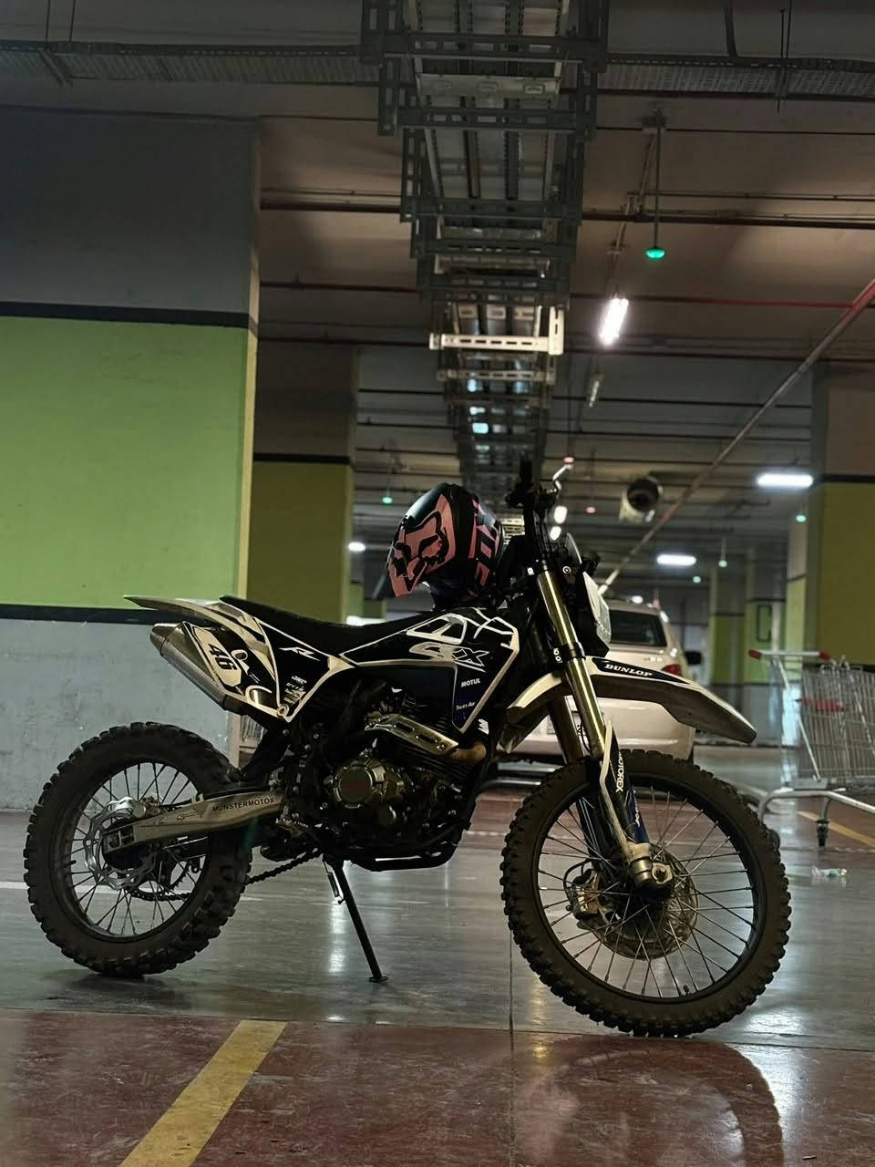 Crx42 • ٢٠٢٥ • واتساب