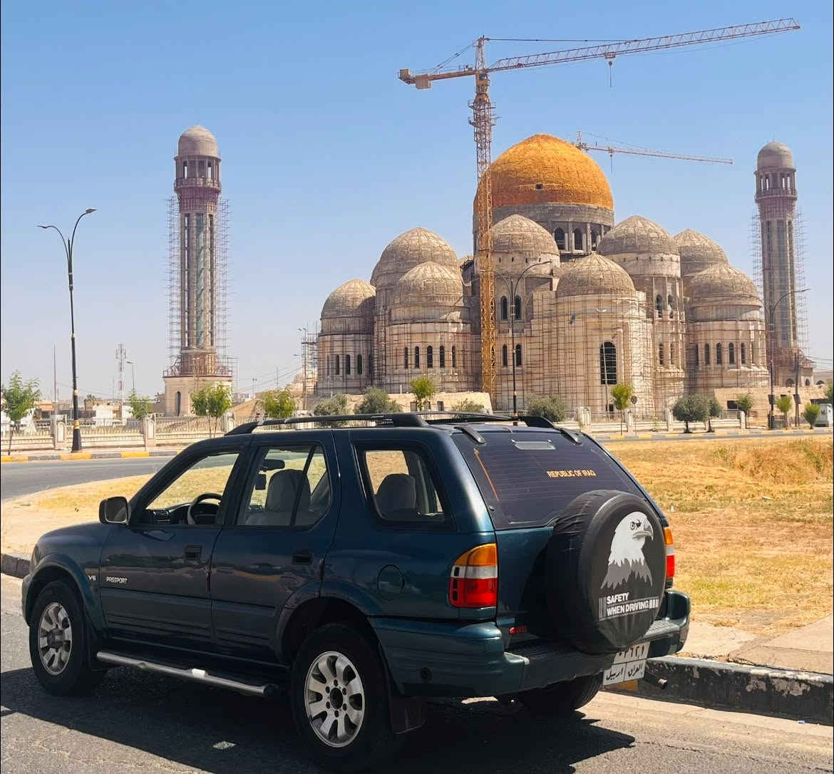 🚘 للبيع Honda Passport موديل 2000
🔹 المحرك: 3000cc – 6 سلندر
🔹 ناقل الحركة: أوتوماتيك
🔹 الوقود: بنزين + غاز LPG
🔹 السيارة استخدام شخصي ومرتبة
🔹 المحرك والقير بحالة جيدة
🔹 التبريد والتدفئة شغالة
🔹 الكهرباء كاملة شغالة
🔹 نظام الغاز موجود ويعمل
🔹 لوحة أربيل
🔹 السيارة جاهزة للفحص

📍 الموقع: تكريت العلم 
💰 السعر65 وبيها مجال 
📞 للاستفسار: ***********

الفحص للجادين، والسيارة واضحة أمام المشتري.
