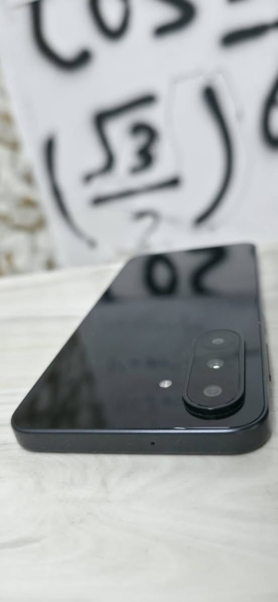 سامســــــونك A26 الرام 8 
 السعر 280 الف أخو الجديد بدون ملحقاتــــــ الاتصال وات ساب اتصال ***********
