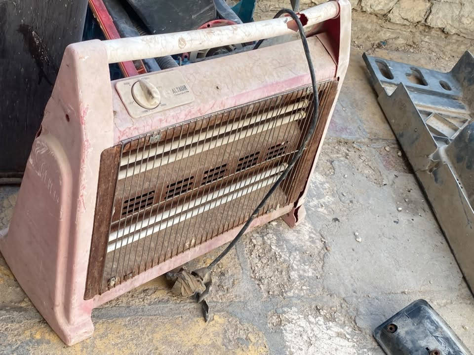 منو بحي العسكري يشتغل بالتيگ عندي هاي الغراض 
جرباية طفل جيدة وباقي عطلان 
رقمي ***********
