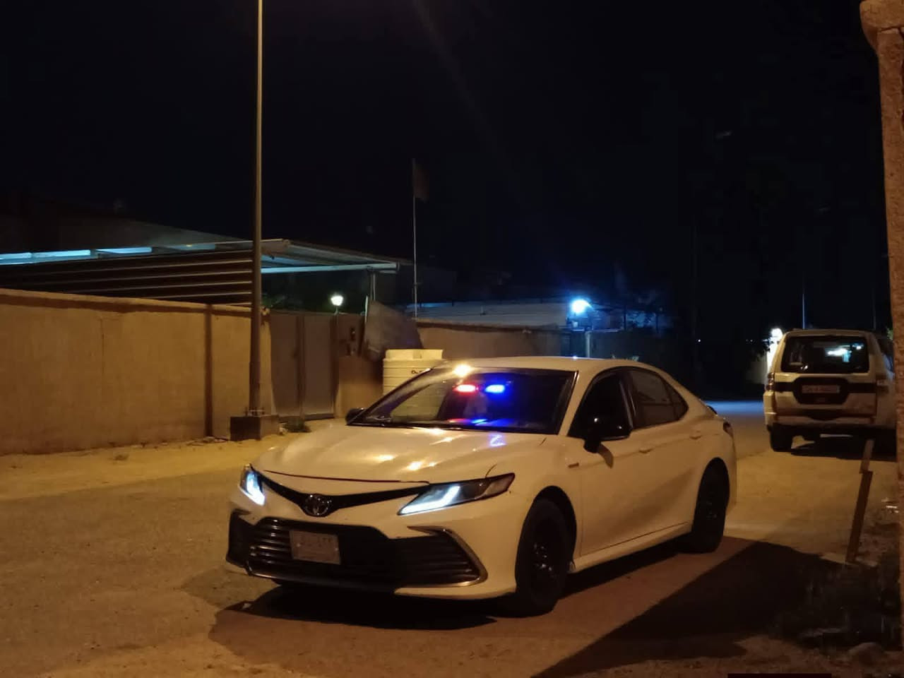السلام عليكم كامري هايبرد تكسي 2021LE السياره ابيض وبل سنوية ابيض اصل21 بيها  صبغ عام+ ولباقي كفاله من الضربة  والحادث السيارة عطلان بيها عمبار البريك ابيعها ع عطلها ب115 ورقه وبيها مجال مكاني البصرة الزبير
الاستفسار ***********
للبيع او مراوس
السلام عليكم كامري هايبرد تكسي 2021LE السياره ابيض وبل سنوية ابيض اصل21 بيها  صبغ عام+ ولباقي كفاله من الضربة  والحادث السيارة عطلان بيها عمبار البريك ابيعها ع عطلها ب115 ورقه وبيها مجال مكاني البصرة الزبير
