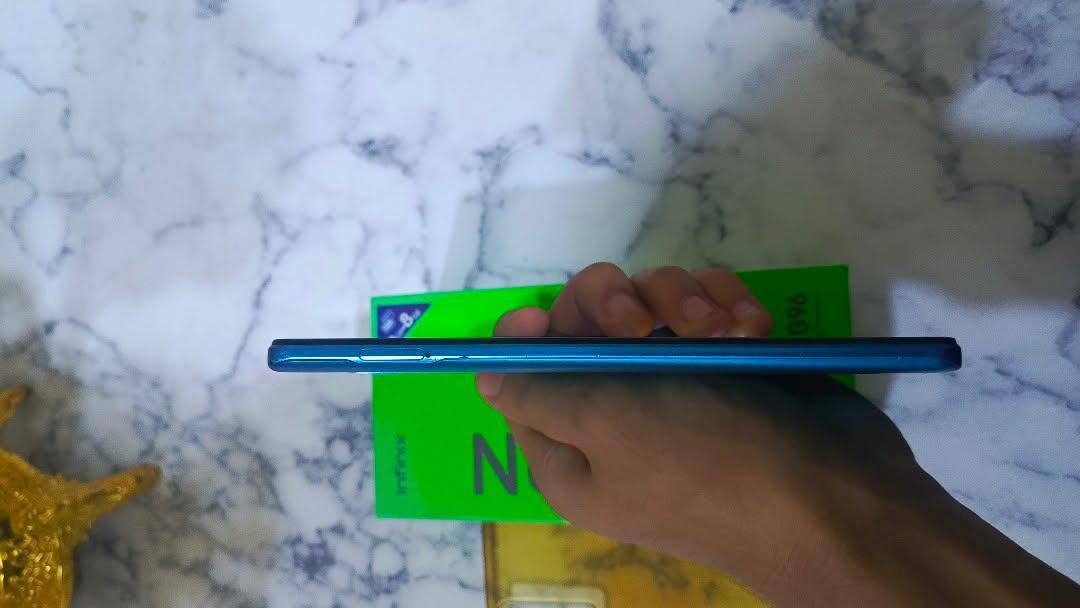 السلام عليكم 
مبايل (Infinix( NOTE11S
ذاكره 128GB+8GB
جهاز نضيف يدعم 40فريم بوبجي وسلاسه عاليه
مثل ما موضع بلمقطع الجهاز رايده ب80وبي مجال مكاني الزعفرانيه الوليد للأتصال ***********+خاص موجود
