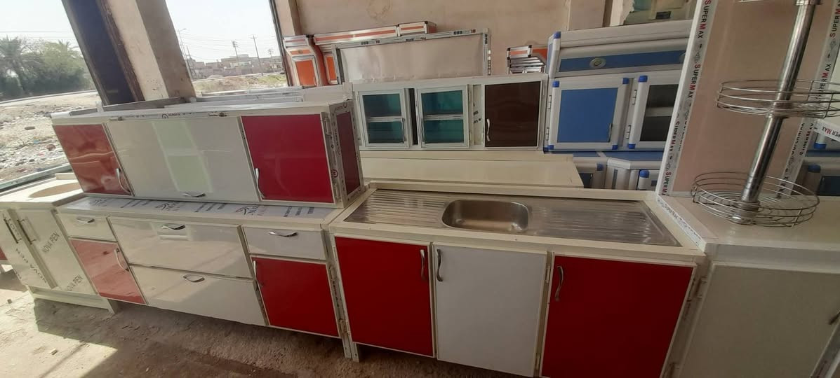 كاونتر ثلاث قطع مستعمل نظافه 90% فقط غسل يرادله العنوان حله ورديه خارج مقابيل مستشفى الكفيل***********
