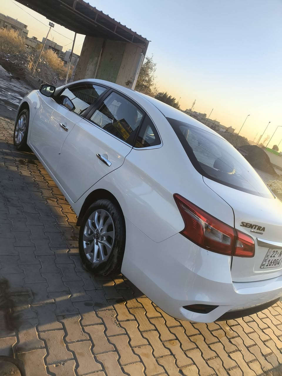 للبيع نيسان سنترا SL موديل 2025 – تجميع 
🔹 محرك 1600cc🔹 كفالة عامة🔹 تبريد ❄️ بارد ثلج🔹 السيارة بدون نواقص🔹 بيها كم شخط ورصعات بسيطة🔹 السيارة باسمي وتحويل مباشر🔹 رقم أربيل🔹 السيارة موجودة في ديالى وبيها كابون بانزين 💰 السعر:125 ورقة💵 وبيها مجال للجادين📞 للشراي الجاد: ***********
❗️الرجاء الاتصال للجادين فقط، والمعاينة خير دليل.
