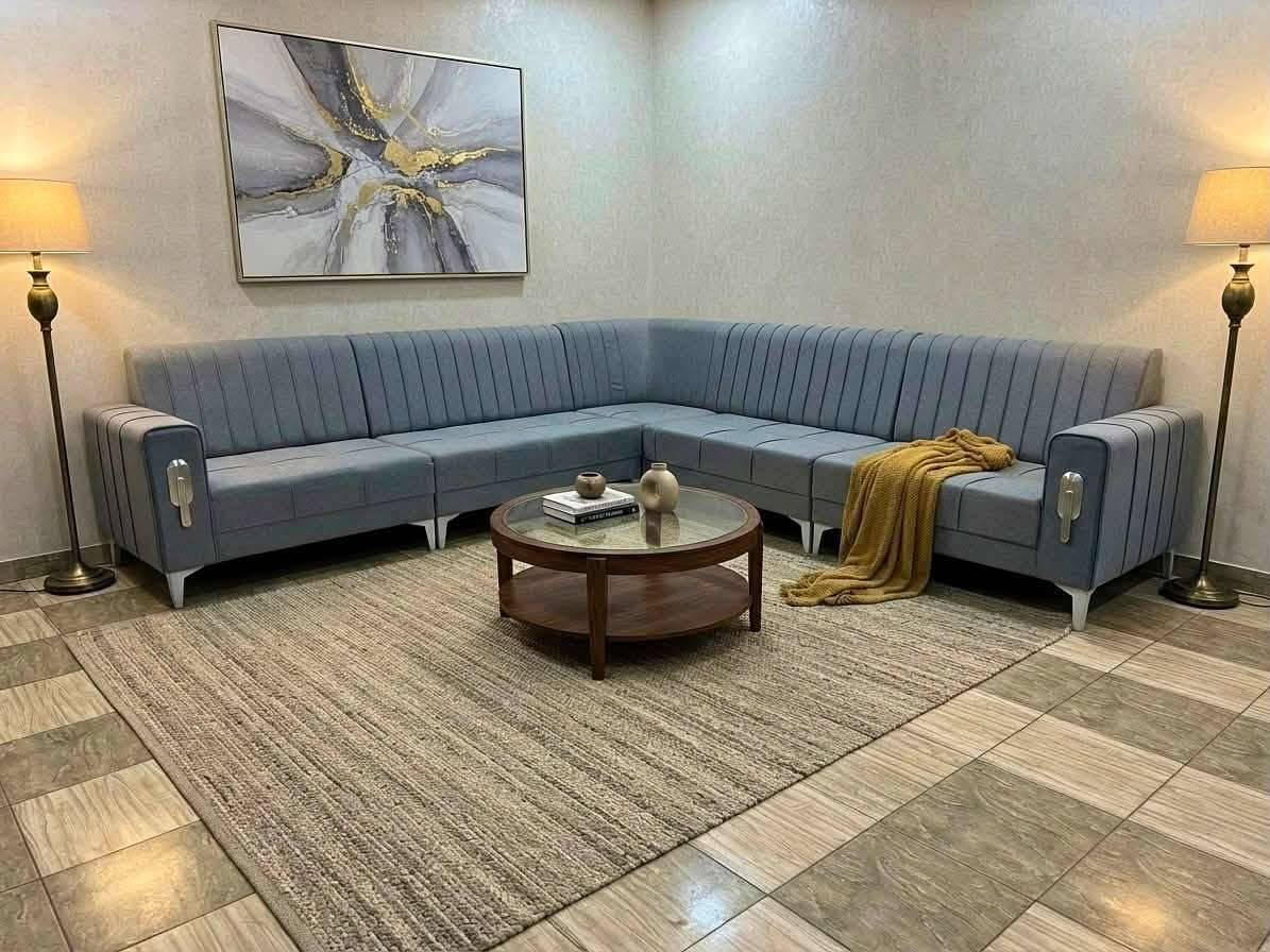 إذا تريد الفخامة ؟؟ هذا هو الأختيار ديوان باللون الرصاصي الفخم 🛋️🩶

خامة كابوي متينة ، خشب چام روسي ، معمول بالخبرة 👌

ديوان 10 مقاعد جديد ذوق و أناقة في مكان واحد 😍

متوفر ✅✅✅

العنوان : خانقين تولةفروش الشارع العام 

#ديوان #تخم #ديوان #اكسبلور #موبيليات #خانقين

