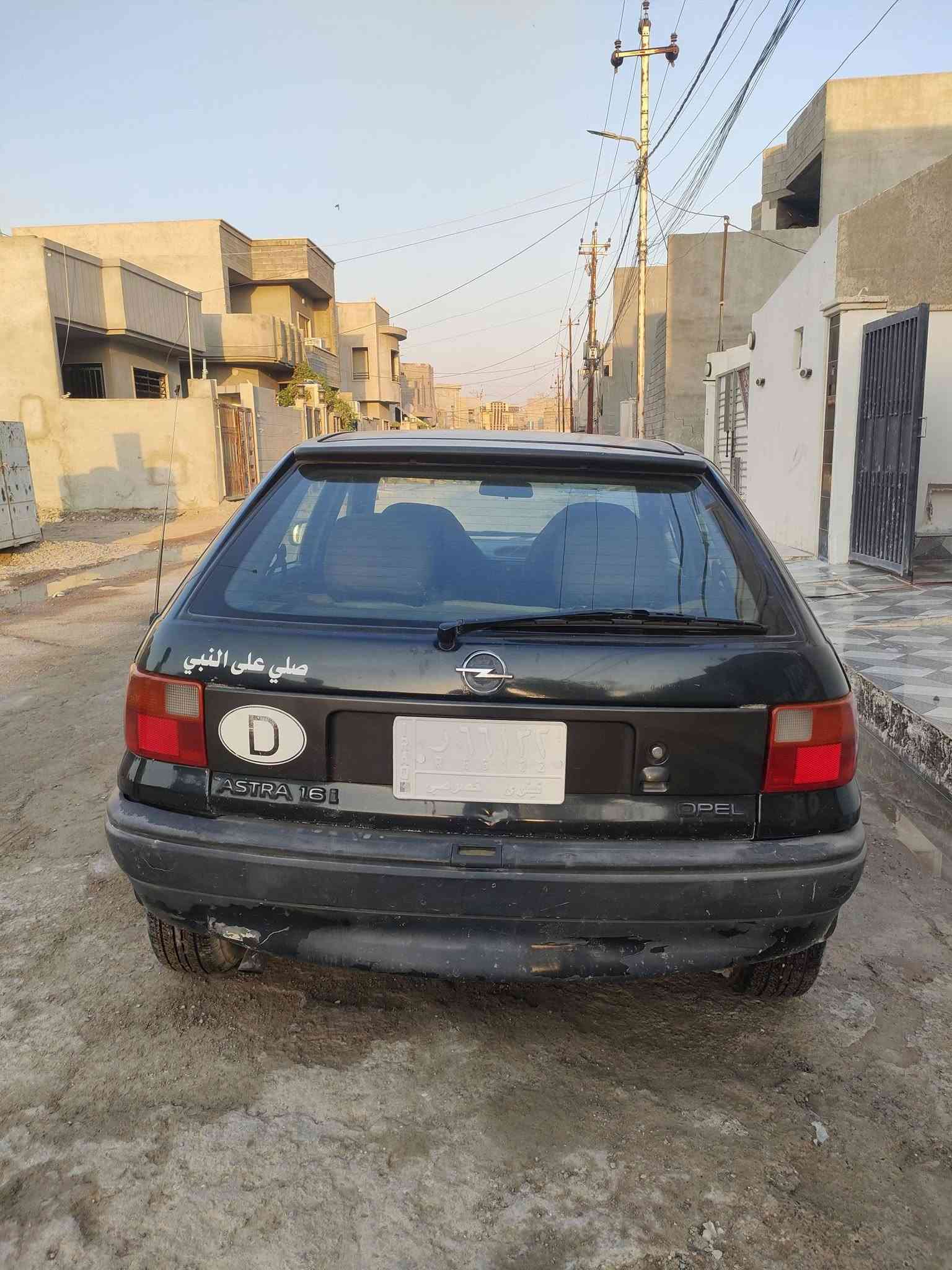 اسلام عليكم سياره استره للبيع موديل 92 حجم 16 بدون صبغ بلادي محرك وكير شرط تايات جديد باتري جديد شرط تحويل رقم الماني نينوى  / *********** مكاني حي الملاين الثانيه  السعر 43 وبي مجال
