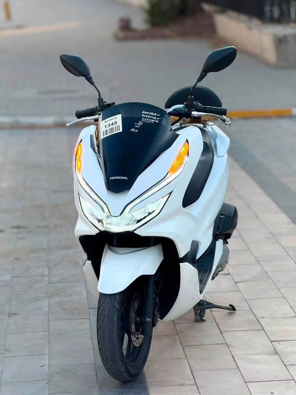 بي سي اكس جيل ثالث مكينه مكفوله محرك 150 شلعه تخبل السعر 13بيه مجال بصيط عنواني بغداد المشتل شارع المطبك رقم ***********
