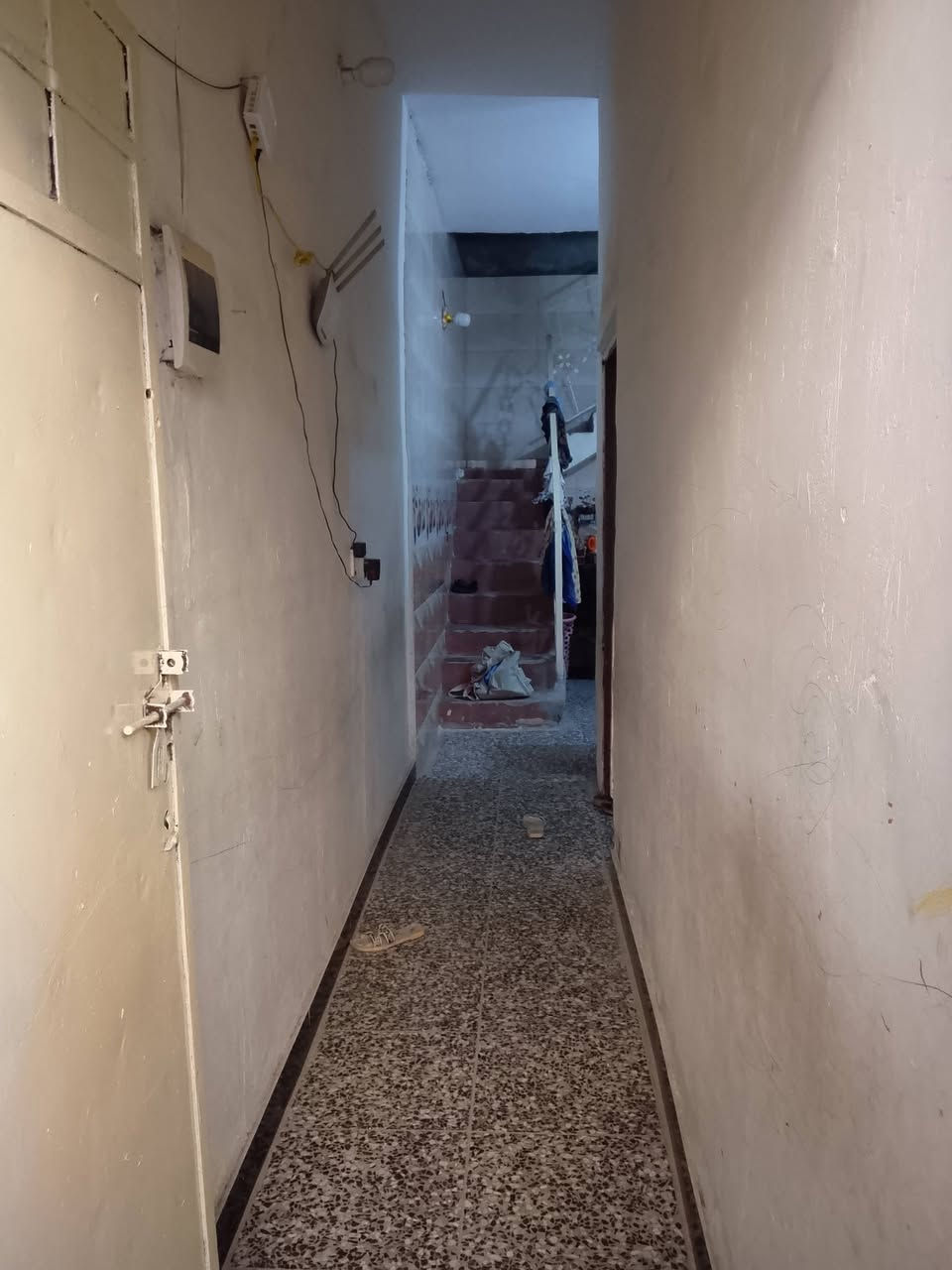بيت ٥٠ متر زراعي سند ٢٥ ٤٢ وبي مجال لتواصل ***********
