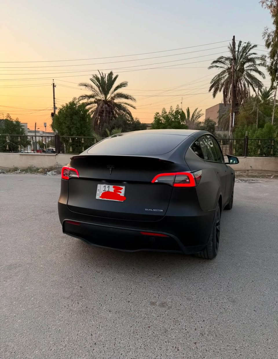 سيارة للبيع 
TESLA Y 2023 
تسلا موديل Y Long Range موديل 2023
المحرك: كهربائي بالكامل⚡️
Dual motor online 

بطارية كبيرة
تمشي بالشحنه 560KM
بدون ايرباك
لون اسود مغلفة PDF اسود طافي
ماشية 64000 ml
⚫️حادث ضربة خفيفة من خلف
⚪️السعر من خلال تعليق ارد عليك او ارد عليك على الخاص 
‎📞رقم تواصل *********** واتساب
