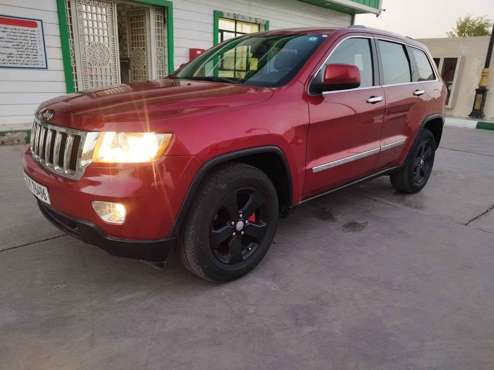 على بركة الله
جيب لاريدو 11 بغداد بائسمي محرك 3600
شرط لاتبخير ولاتنقيص 
تبريد ثلج (حداديه خلفي 
ومامي 100%100 لايت 
زنون بصمة ابواب (الضرر
جاملغ وبنين بنون دواخل 
السعر المطلوب 140وبيها
مجال قليل 
*********** وبيه 
وات ساب
