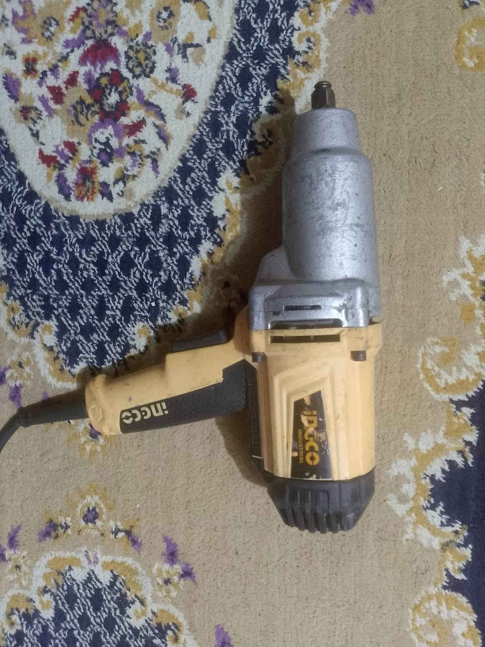 دريل لقمه نص انج من شركه انجيكو نضيف للاستفسار على واتساب ***********
