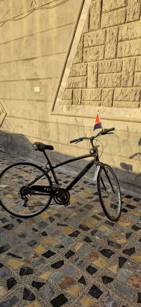 🚲 دراجة APASCH للبيع

دراجة APASCH بحالة جيدة جدًا، نظيفة ومستخدمة استعمال شخصي

⚫️ لون أسود مميز
⚙️ كير تبديل سرعات (٧ سرعات)
🛞 عجلات رياضية
🛑 فرامل أمامية وخلفية
🔧 الدراجة بحالة جيدة وتعمل بشكل طبيعي

💰 السعر: ١٢٥ ألف وبيها مجال بسيط
📩 للتواصل: ***********
