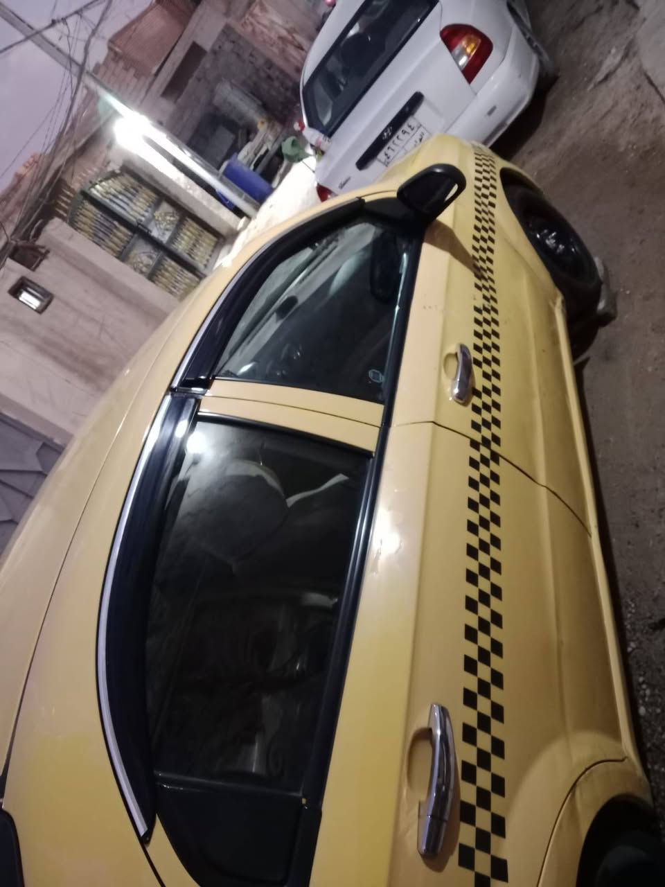 افيو • ٢٠١٠ • محرك ١٤٠٠