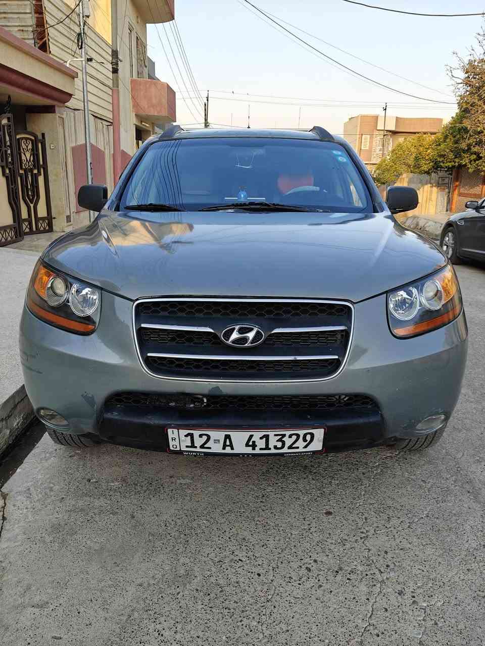 سنتافي 2009 امريكي مكينة 6 2700 شرط  كير شرط 
مثبت سرعة + تبريد ثلج + تدفئة 
طخم جديد + باتري جديد + ستيرن جديد 
داخل نظيف دوشمة جديدة كهربائيات كلها شرط 
رقم نينوى + هزة جديدة كابون بانزين غرامات صفر 
شاشة + كامرة خلفية + حساسات شرط 
سستم سماعات + مظخم صوت 
لايتات منظومة زنون أصلي ابيض ثلجي 
منظومة احتراق جديدة فيت بم كصه + نوزلات + مجاول + بلكات جدد
اني الشرعي شرط الوكالة و التحويل 
ظرر جاملغين كدام او بوند بدون دواخل وباب خلف السائق انطيك صبغ حزام *********** واتساب
