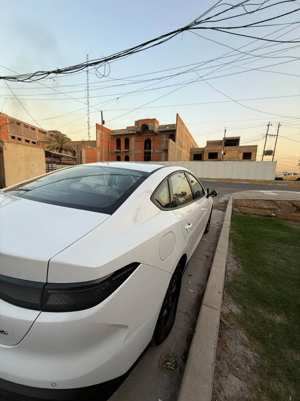🚘 للبيع BYD SEAL 5
✨ سيارة جاهزة من كل النواحي وبحالة ممتازة

🔹 بسمي — تحويل مباشر
🔹 داخل أبيض
🔹 بصمة + كارت
🔹 شاشة محدثة ومنزّل عليها جميع البرامج
🔹 أرضية السيارة مغلفة
🔹 الأبواب مغلفة حراري
🔹 شاحن أصلي
🔹 أرضيات أصلية
🔹 سونار موجود
🔹 كفالة عامة من الصبغ
🔹 بيها بارد
🔹 سيارة مرتبة وجاهزة للاستخدام

💰 السعر جداً مناسب

📍 المكان: بغداد – الجادرية

📞 للاستفسار والتواصل:
***********

☎️ اتصل وبخدمتك، والجاد بالشراء أهلاً وسهلاً 🌹
