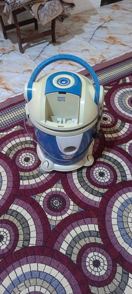 غراض بيت مستعملات شغلات اكو نواقص بيهن العجانه شغاله نقص شبكه خلط الكريم والعجن المكينه شغاله ماطرز الكل الوتي شغال يكوي بس ينكد ماي المكناسه شغاله نقص غرطوم مشكوك الثلاجه كبيره نقص غاز الفوك يجمد كلهن 300 الف العنوان بصره ياسين خريبط اتصال *********** البصرة, العراق
