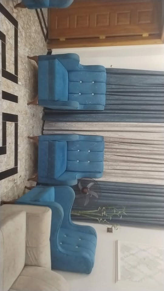 غراض البيع كلمن سعره بغداد الحريه ***********

