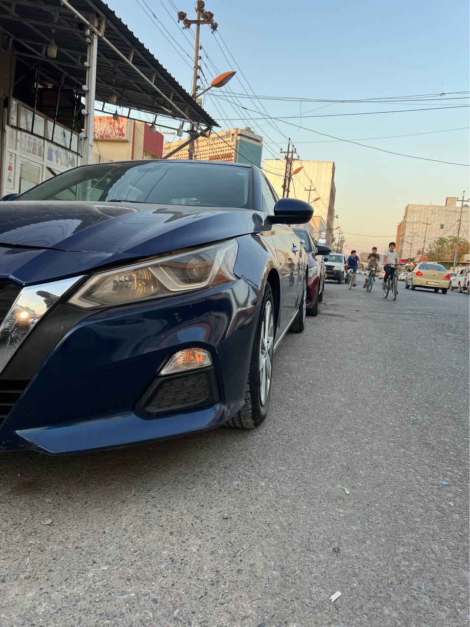 نيسان التيما ٢٠١٩ نيلي مواصفات S
ضررها ٣ قطع الخلفي صبغ صندوق والچاملغين الخلفي 
٣ الى ٤ اماكن تعديل ع البارد  
الگير والمحرك بشرط وكلشي بشرط الفحص 
المحرك ٢٥٠٠
رقم واتس : ***********
السعر ١١٣ ومعامله أربيل, العراق

نص مكتوب في الصور:
- نيسان التيما 2019 نيلي . مواصفات S
- سيارة أنيقةة بمواصفات ممتازة وبسعر مناسب
- السعر المطلوب 113 ورقة
- الصدم الخلفي
- الجامبيين الخلفي
- صبغ صندوق
- ٣ إلى ٤ أماكن تعديل على البارد
- المحرك 2500
- الغير أوتوماتيك
- المحرك : بشرط الفحص
- الغير : بشرط الفحص
- وكلشي : بشرط الفحص
- السيارة بحالة ممتازة بشكل عام
- للإستفسار والتواصل واتساب فقط
- ***********
- فرصة مميزة .. لا تفوتها