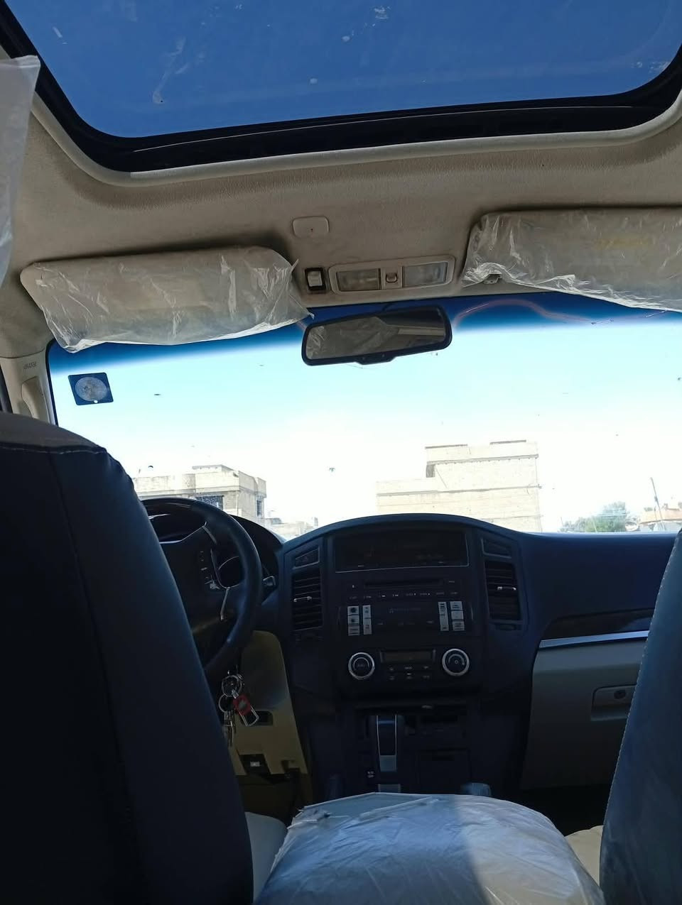 ميتسوبيشي باجيرو • رقم بغداد • السلاميات