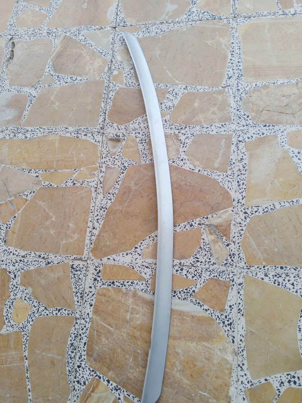 السلام عليكم حبايب عندي ذني اغراض مال نيسان فيرسا الغراض للبيع النظافه نفس البصوره محدد لك الغراض الصور كامله كلب وشوف اللي يعجبك الشراي اللتصال على هذا الرقم ***********
